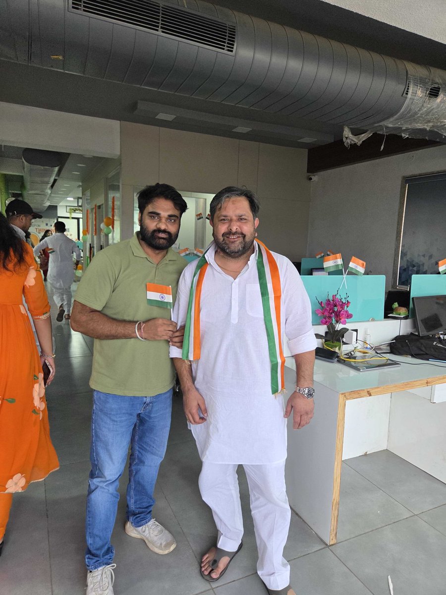 DecipherZone's tweet photo. Happy Independence Day! 

Celebrating the spirit of freedom, unity, and pride that makes our nation truly special. 

Jai Hind! 

#HappyIndependenceDay #स्वतंत्रता_दिवस #IndependenceDay #15August #JaiHind #ProudIndian https://t.co/wAtcB0ooA8