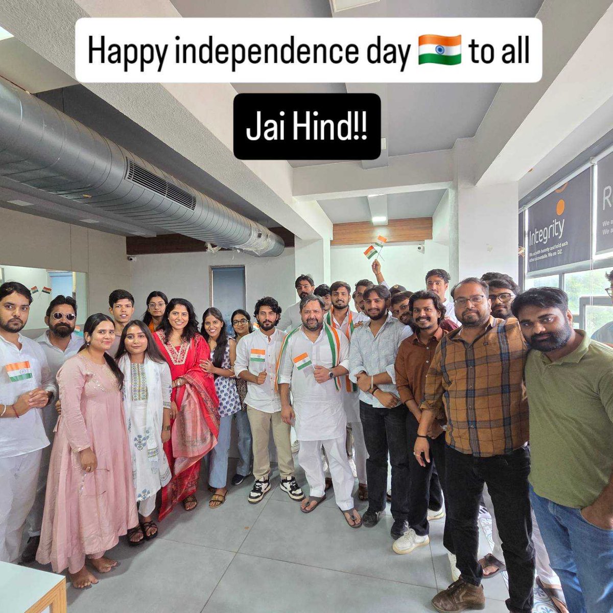 DecipherZone's tweet photo. Happy Independence Day! 

Celebrating the spirit of freedom, unity, and pride that makes our nation truly special. 

Jai Hind! 

#HappyIndependenceDay #स्वतंत्रता_दिवस #IndependenceDay #15August #JaiHind #ProudIndian https://t.co/wAtcB0ooA8