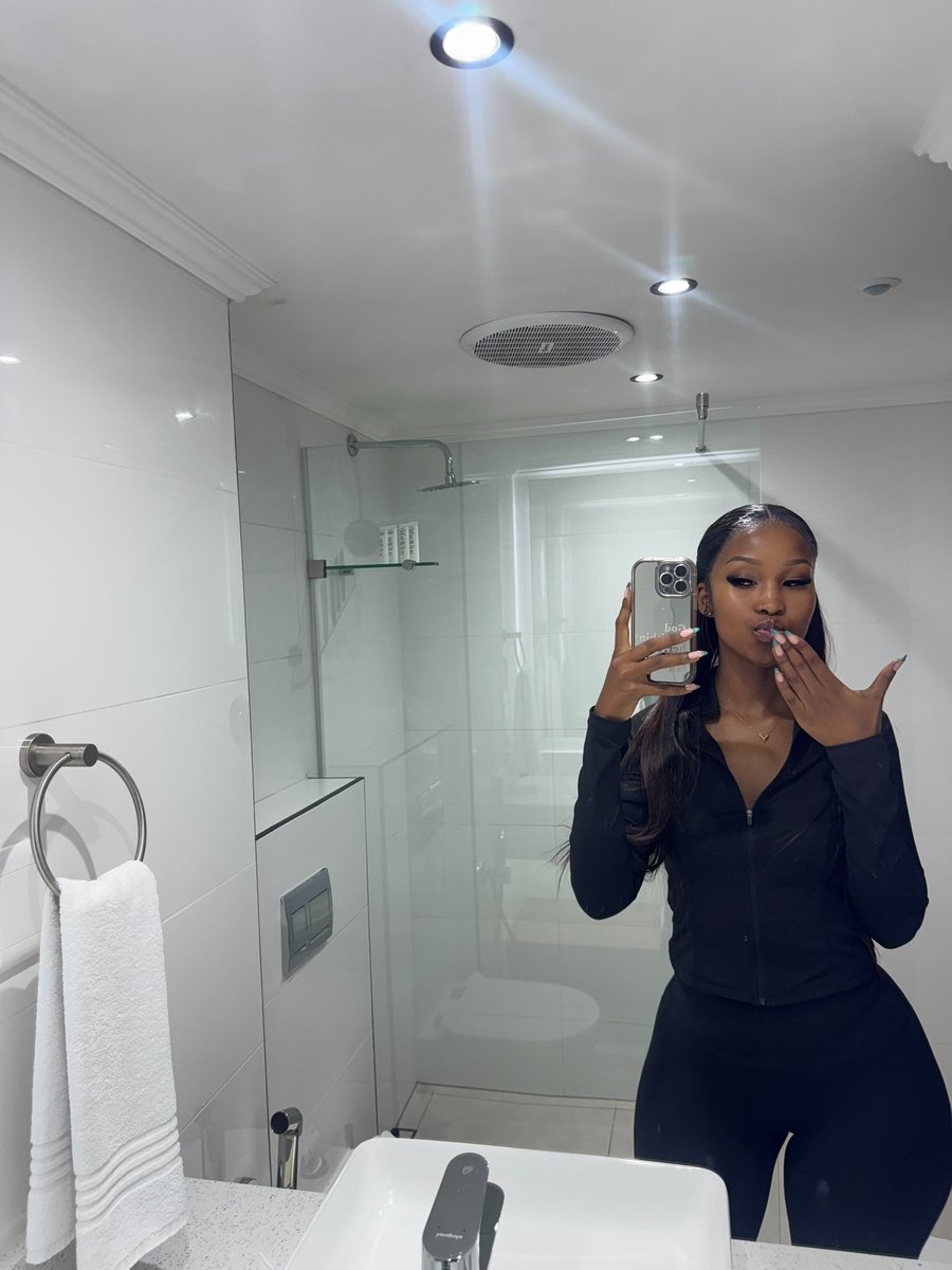 ___Boity's tweet photo. https://t.co/onLI5AcTAl