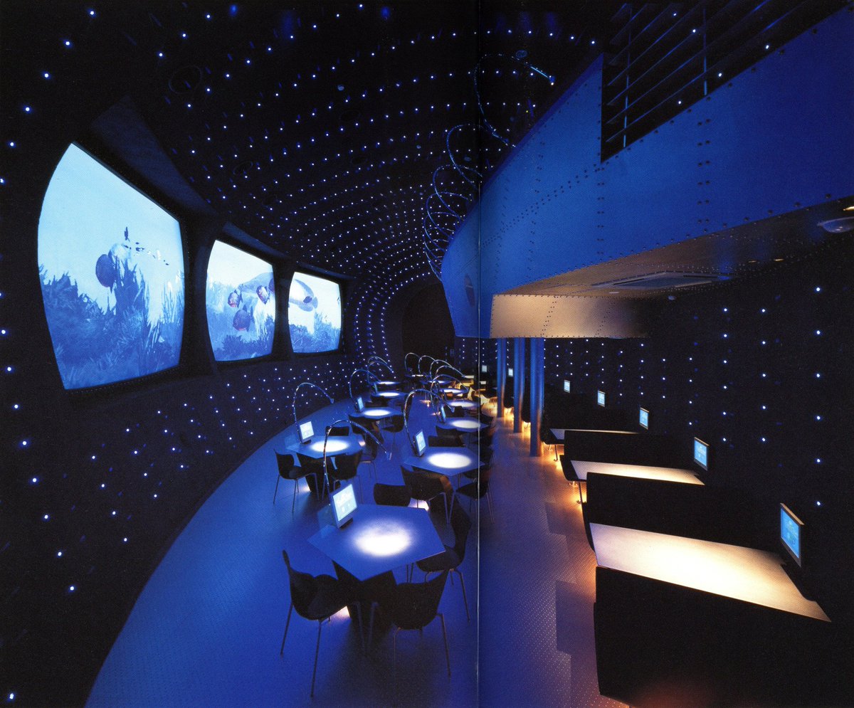 sovietsoleri's tweet photo. Fish on Chips, an aquatic themed underwater exploration restaurant opened by Sega Enterprises on July, 1999. https://t.co/YJX3MTPEa0