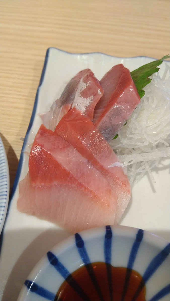 sakasatoj's tweet photo. 久しぶりに晩杯屋来ました☺️ https://t.co/kWQNCxj3dz