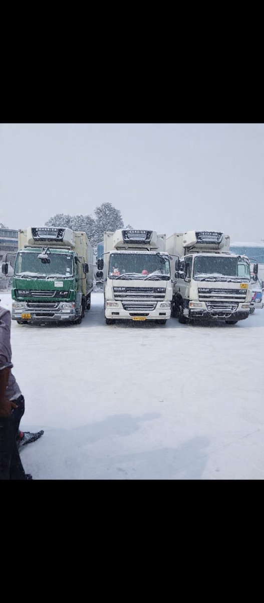 UplineLogistics's tweet photo. 5t &amp; 10t trucks available for hire https://t.co/14VEMZ74wK