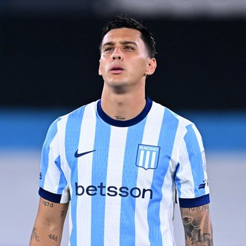 RacingPedia_'s tweet photo. Te rajaron y el equipo perdió igual

LUCHE y VUELVA Mariscal https://t.co/OygLtsgD9N