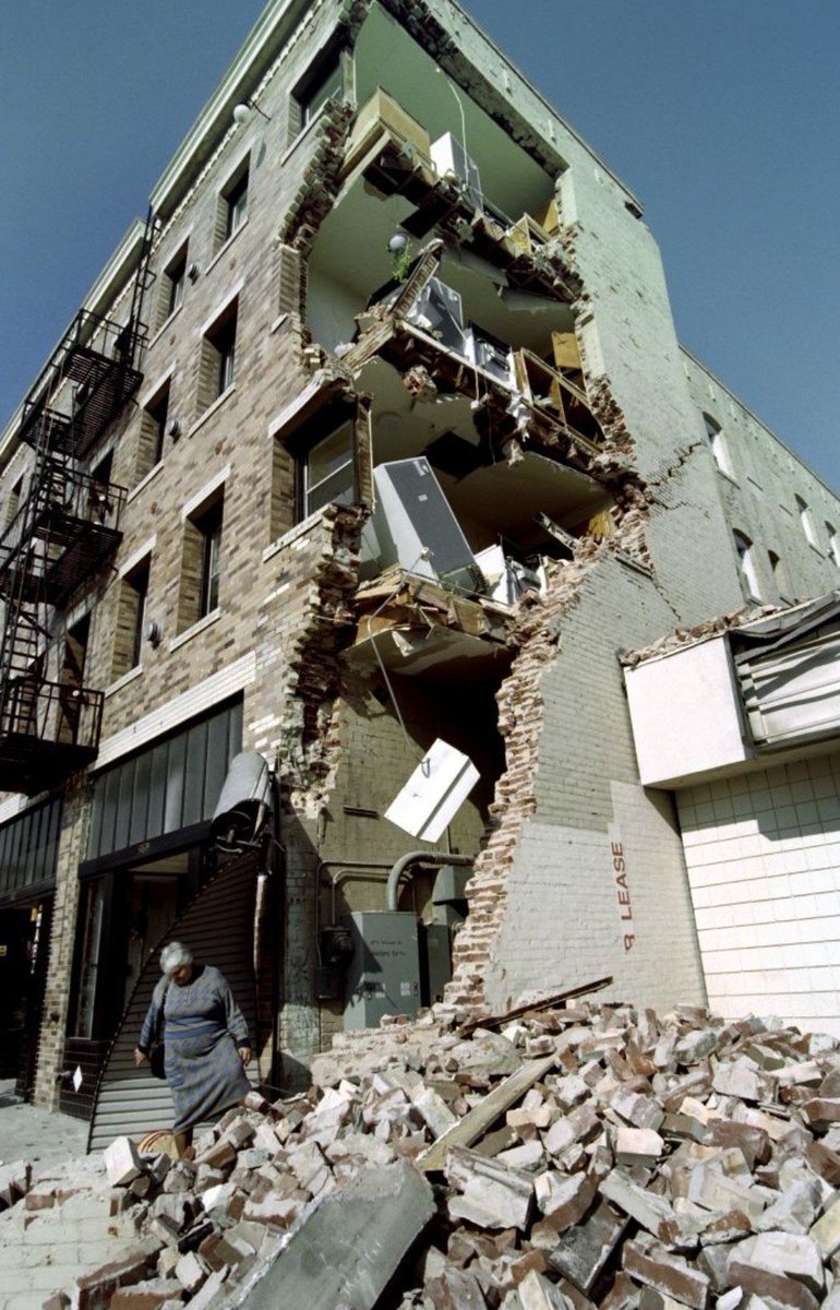 eroad51's tweet photo. https://t.co/xi1hjgRnqT https://t.co/8fpVPrrYgA