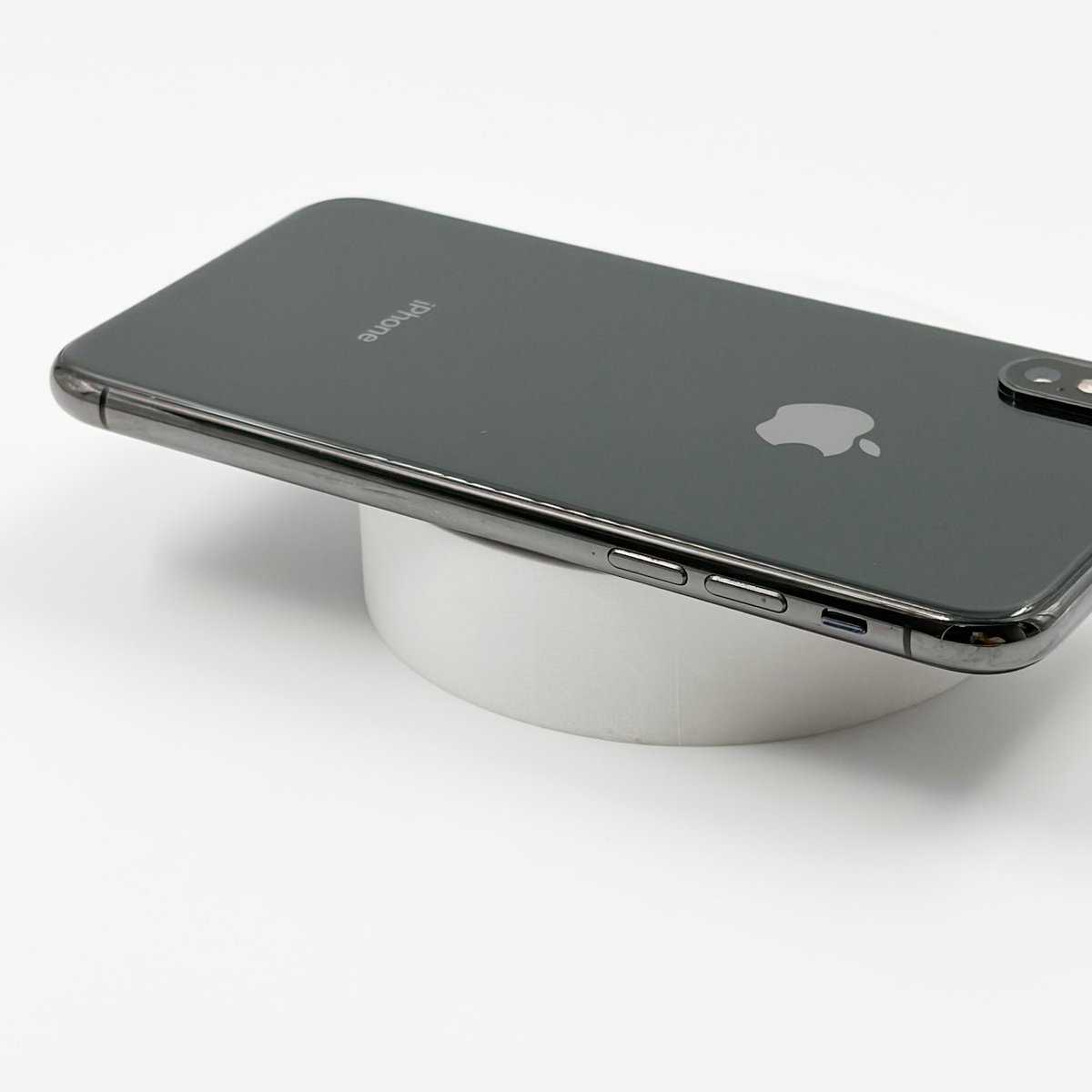 jellybearphone's tweet photo. #ส่งต่อไอโฟน iPhone Xs 256gb เครื่องไทย สี Space Black สุขภาพแบต 71% เครื่องมีรอยเล็กน้อย ใช้งานปกติ ไม่มีกล่อง มีสายชาร์จ 4,900.- 📦 นัดรับ รังสิต กรุงเทพ มีบริการส่ง #ไอโฟนมือสอง https://t.co/0UlToxC5bq