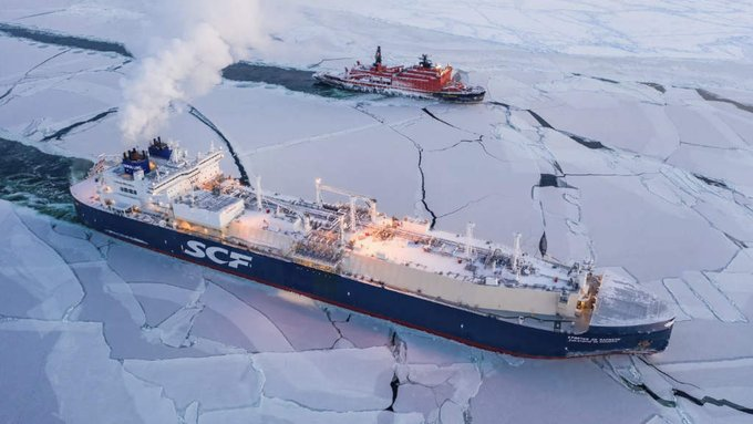 BorderUpdate_'s tweet photo. India plans to send its first cargo ship via Northern Sea Route next year, saving up to 40% distance and two weeks to European ports.

#IndependenceDay #स्वतंत्रता_दिवस #15August https://t.co/KtmPTxamw4