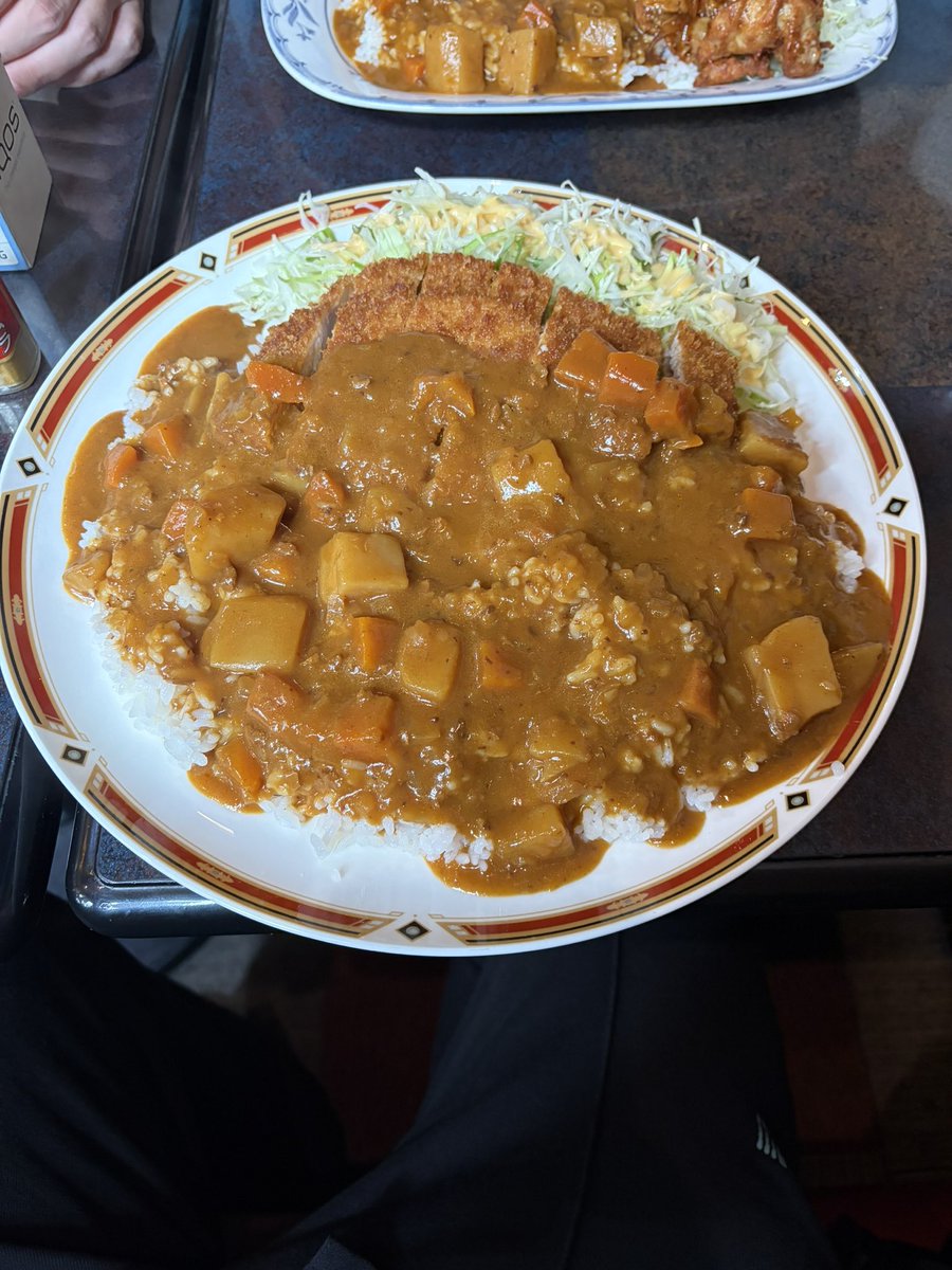 mi_natoons's tweet photo. お腹空き過ぎたので、デカ盛りを食した
また食うか https://t.co/MapPxWxwDC