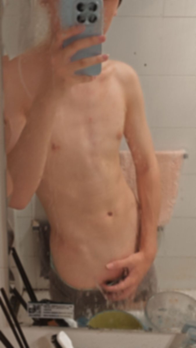 c7o8jy's tweet photo. 点点关注家人们🥵🥵🥵 https://t.co/PGA5eRHSAw