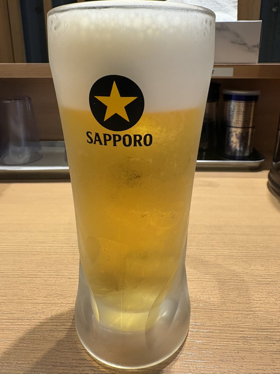 ISAO_123115's tweet photo. 今日はある人と飲み語るために某所へ遠征してきた🚃
集合前にとりあえず拠点付近にあるレビュー⭐️4.1の🍜に来たんだけど美味かった😋 https://t.co/E5BhPK38cf