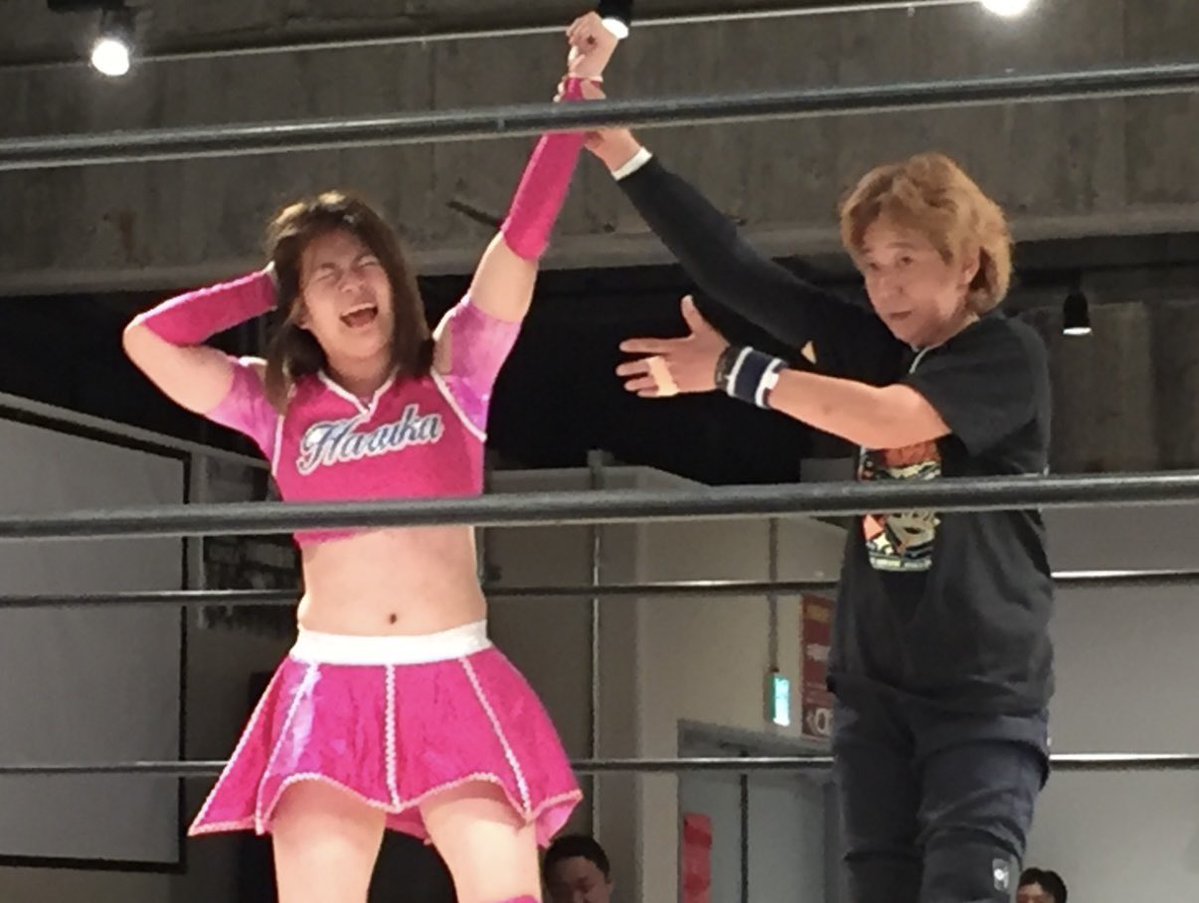 Hi64Japan's tweet photo. WAVE 後楽園ホール
デビュー当時からWAVEのリングの荒波でも揉まれ続けた梅咲遥のレジーナ戴冠は感慨深い
WAVEでも絶対センター
#wavepro #ディアナ https://t.co/UU9gNhCZwn