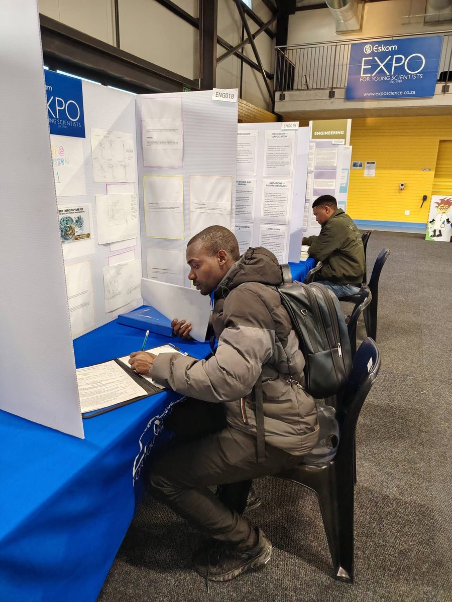 Exposcience's tweet photo. Pre-judging at the Eskom Expo Welkom Regional Science Fair!
Our young scientists’ projects are being assessed as the region prepares for the next stage of an exciting showcase of research, innovation and scientific thinking.
#DiscoverEskomExpo #EskomExpo #WelkomRegion #RegionalScienceFair #STEMEducation