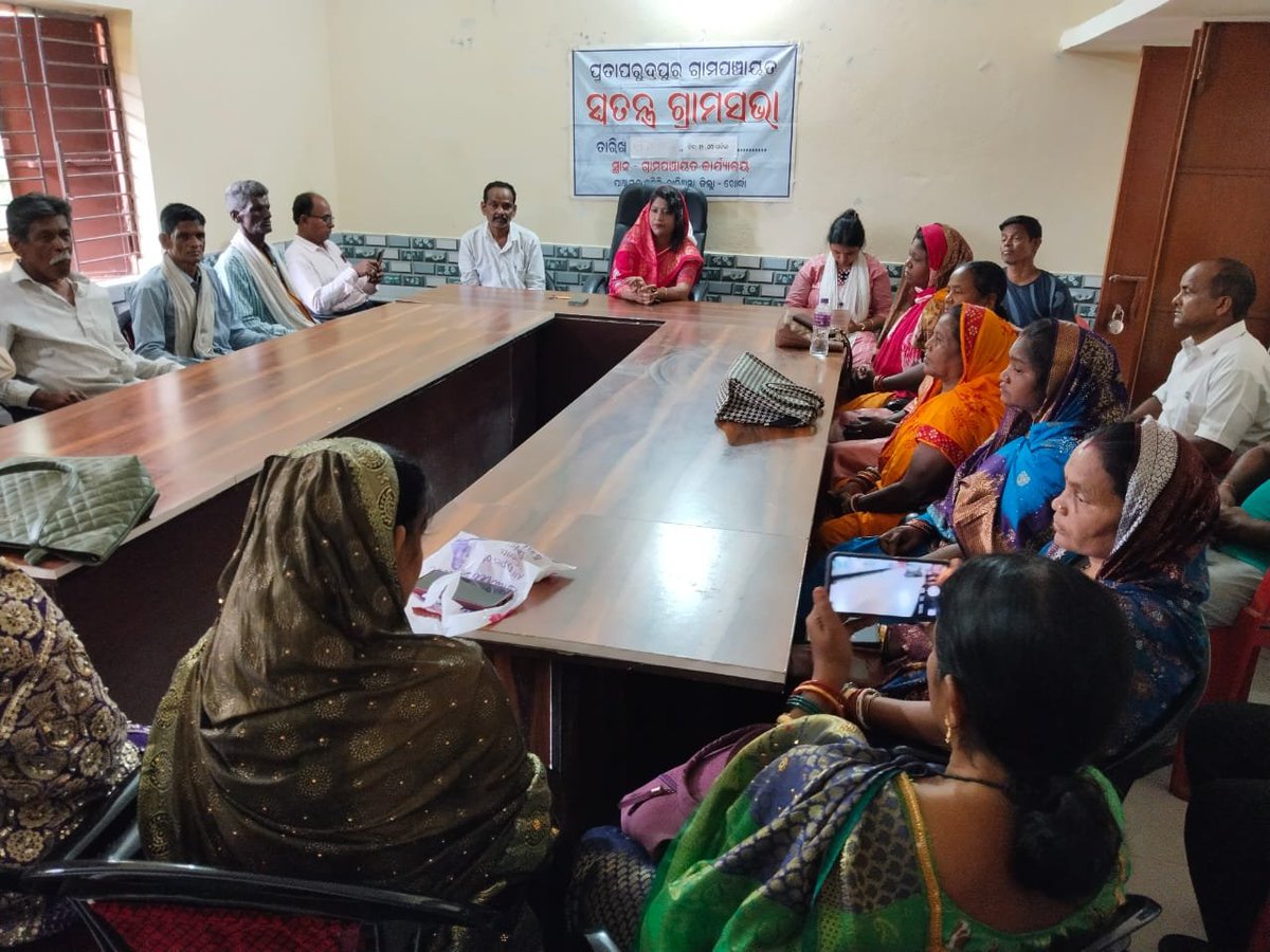 BDO_Balianta's tweet photo. Gram Sabhas held across different GPs under Balianta Block with active participation of villagers and elected representatives. #GramSabha #BaliantaBlock @DMKhordha @PRDeptOdisha @CMO_Odisha https://t.co/bx8AHBDhYp