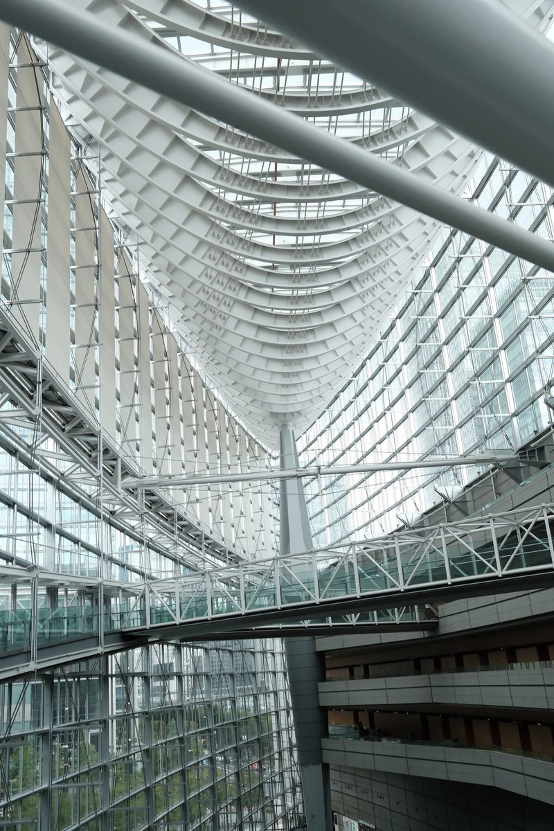 black_pepper's tweet photo. 東京国際フォーラム。

カジュアルなカメラでカジュアルに撮ってみました。

FUJIFILM X-T30Ⅲ
FUJINON XF16-55mm F2.8 R LM WR II
FS；クラシッククローム https://t.co/dmVQ2Ny4yg