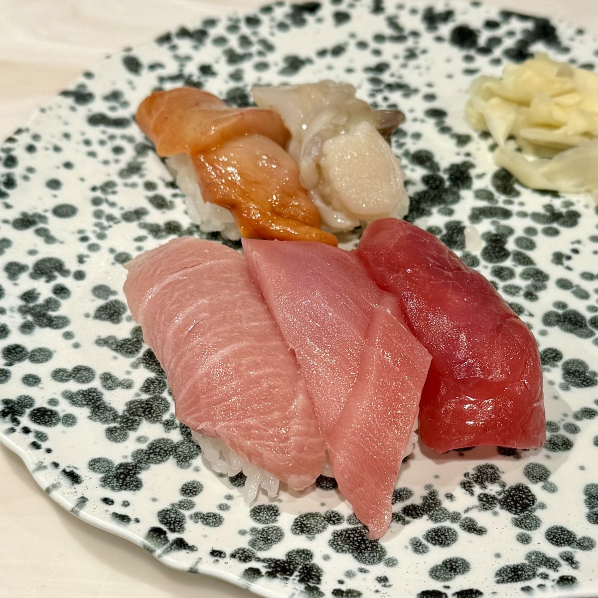 2thedawn's tweet photo. 上野駅エキュートに佐渡弁慶あるのね。展覧会行く前にちょっと立ち寄り最高か https://t.co/kB66beyosp