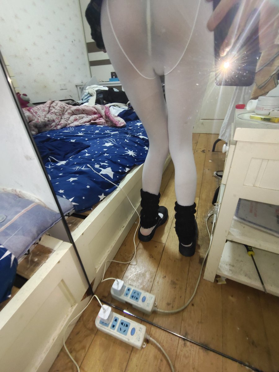 8744wn's tweet photo. 有没有合租的房子或者同好的想合租的 https://t.co/Mk7M01BESi