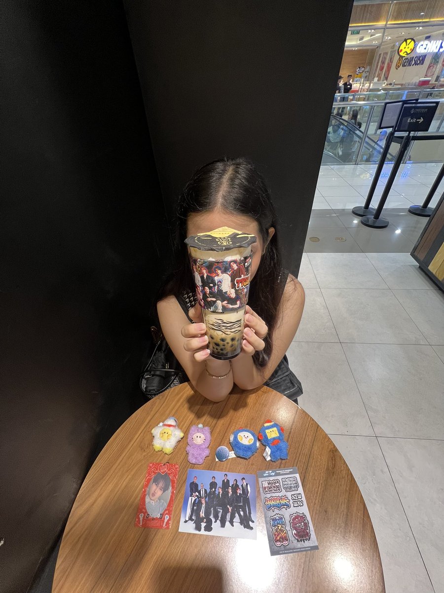 YxngMinseo_ tweet picture