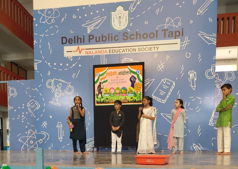 DPSTapi's tweet photo. 🇮🇳 Classes I & II celebrated Independence Day with a Swadeshi Movement skit, patriotic song and energetic dance—showcasing confidence, creativity, teamwork and love for the nation.
Jai Hind! 🇮🇳
#DPSTapi #IndependenceDay https://t.co/nb4F3QrdEw