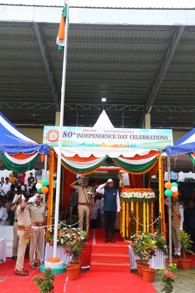 GMSRailway's tweet photo. 🇮🇳 General Manager Shri U. Subba Rao hoists the National Flag at Southern Railway's 80th Independence Day celebrations in Chennai.

#IndependenceDay2026 #SouthernRailway #indianrailways https://t.co/owUiOFW5sJ
