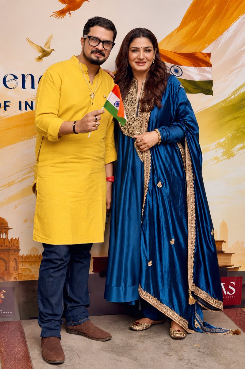 DIVYASOLGAMA's tweet photo. A proud #IndependenceDay! 🇮🇳❤️

Honoured to host the 80th Independence Day Celebration – “Independence Through Education” & share the flag hoisting ceremony with Padma Shri Awardee #RaveenaTandon.

A beautiful morning celebrating freedom, education and the empowerment of young minds. 

RJ #DivyaSolgama

@TandonRaveena