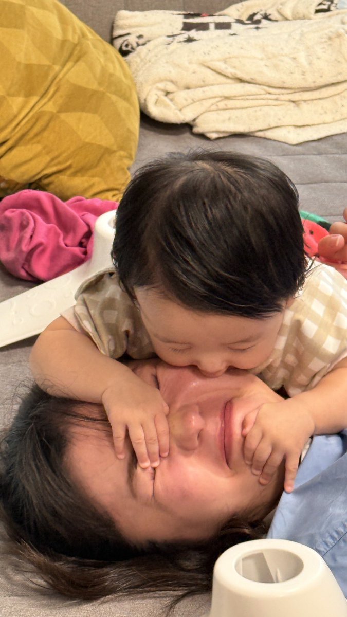 HATSUNEXJAPAN's tweet photo. 母親になるということ https://t.co/1WjXNlT1hf