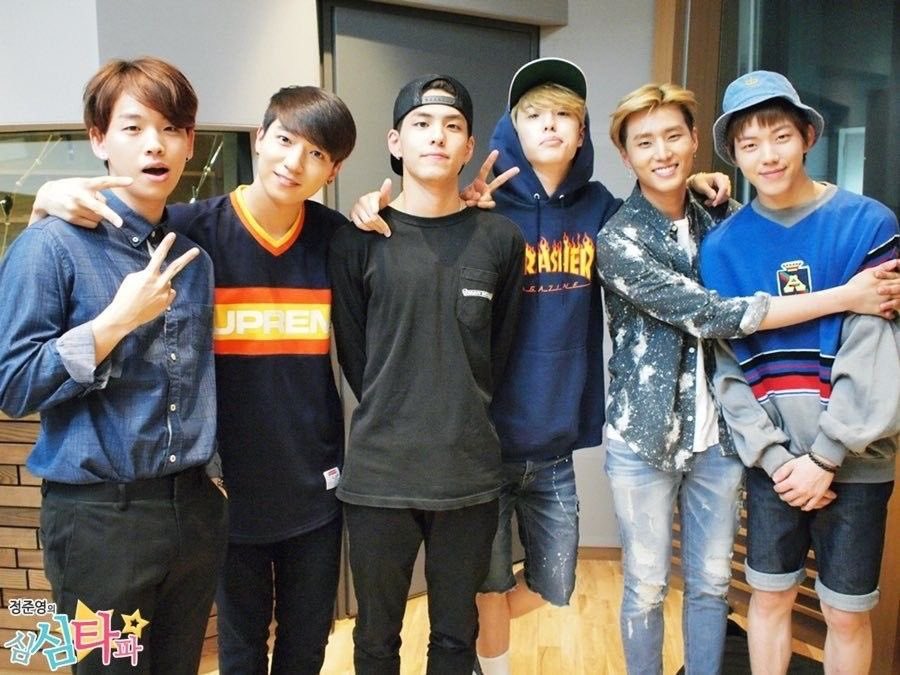 closefren9's tweet photo. the original six i once knew, too… https://t.co/QXW5RzULf2