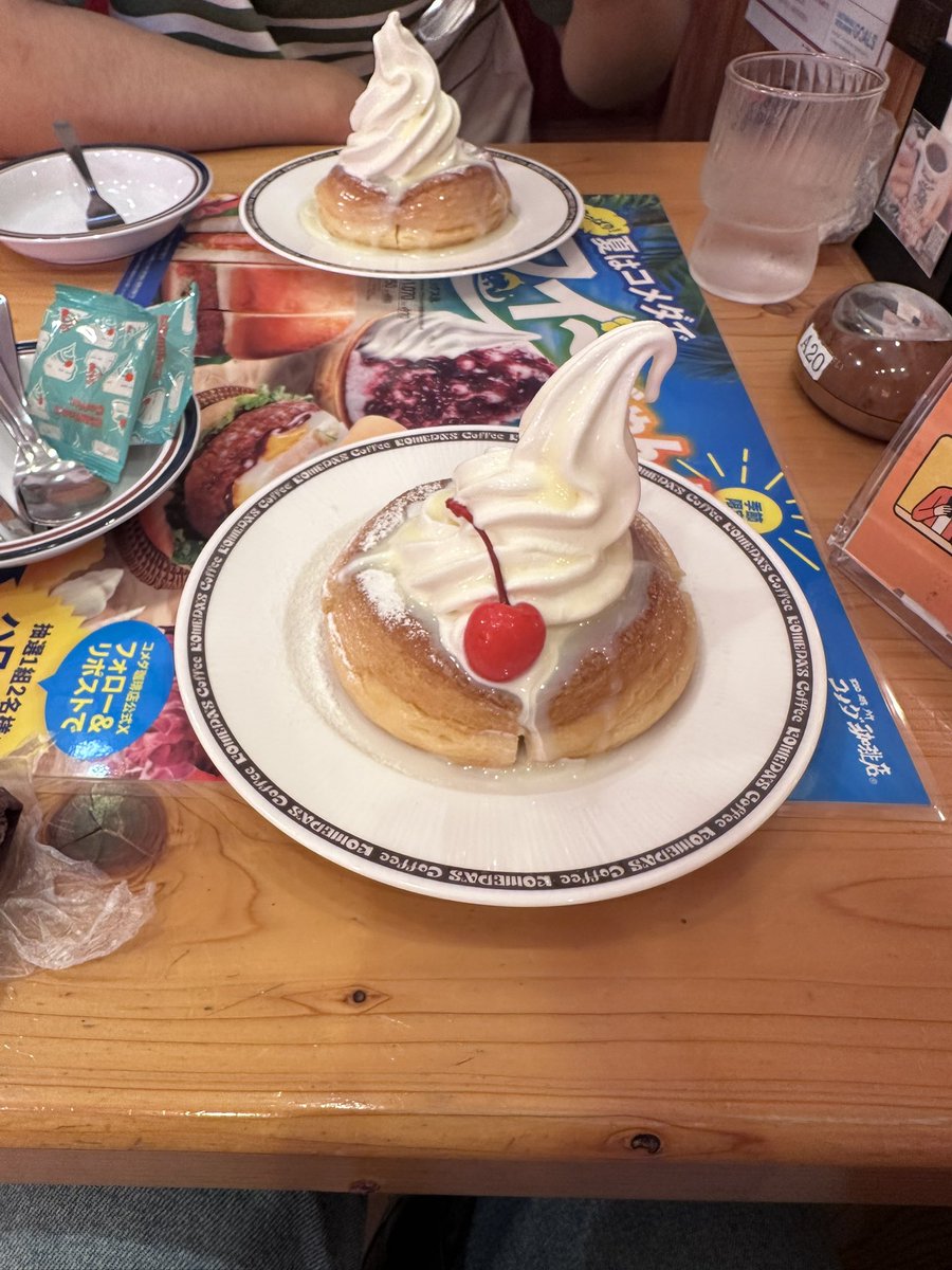 SAKANA5656's tweet photo. 久々のコメダ🤩 https://t.co/hwzGYtlkuN