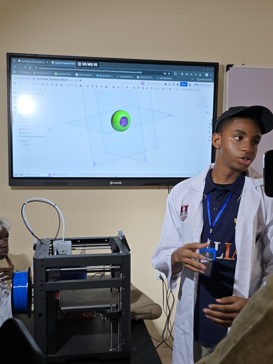 RainbowBCollege's tweet photo. Just five days of learning, and our students are already designing from scratch with Onshape, 3D-printing their creations, and confidently explaining the process to parents.
Next, they’ll use these same skills to design and print their drone body.
#ThinkBeyondLimits https://t.co/X1VnHrrRfj