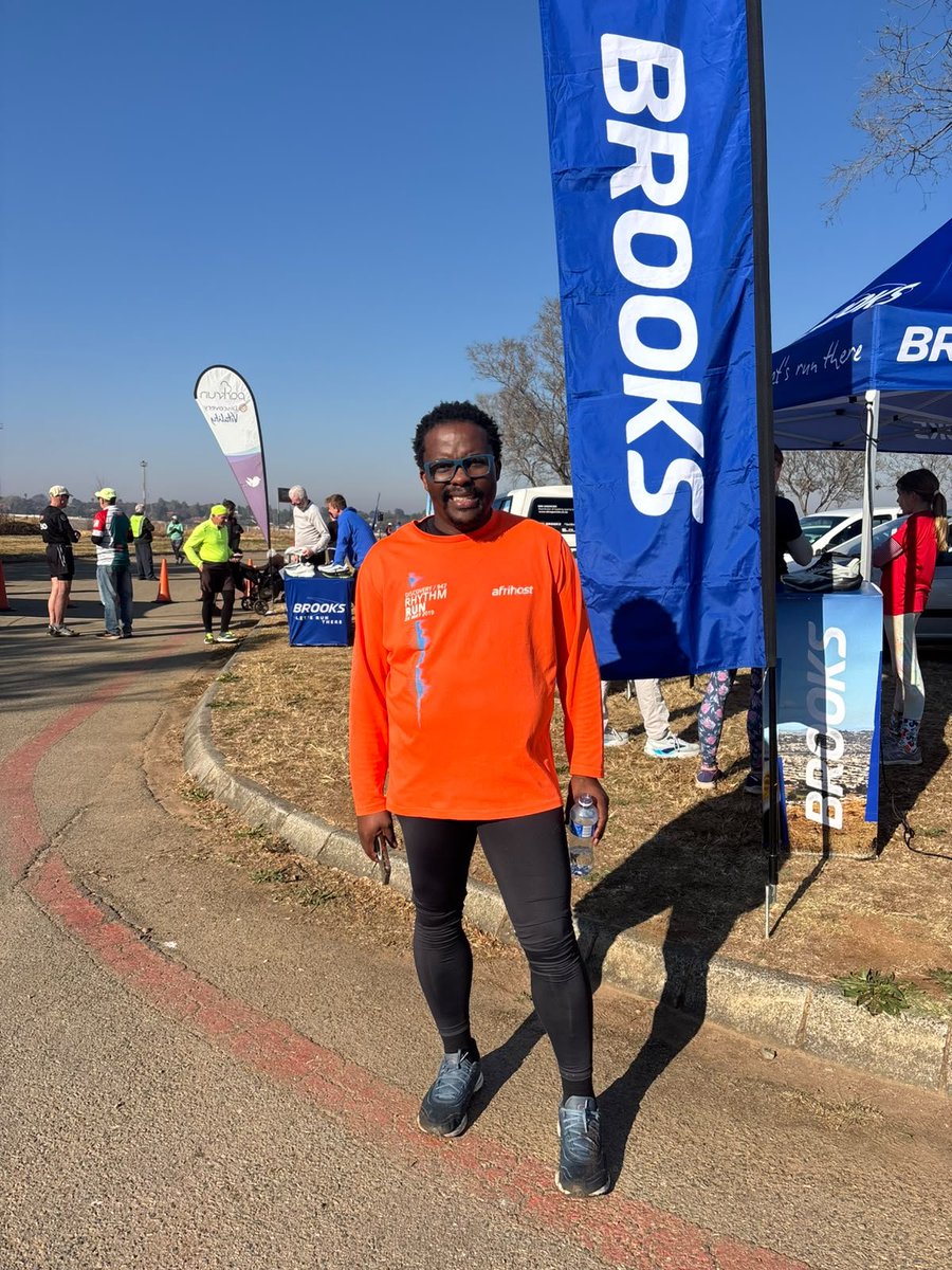 King_sifiso's tweet photo. Saturdays are for parkruns. I explored a new one and I found out in real time...π€£π€£#RunningWithTumiSole #Running #90DaysWithoutSugar #53rdParkrunCompleted @parkrunSA ##FetchYourBody https://t.co/SBeGHh0MyT