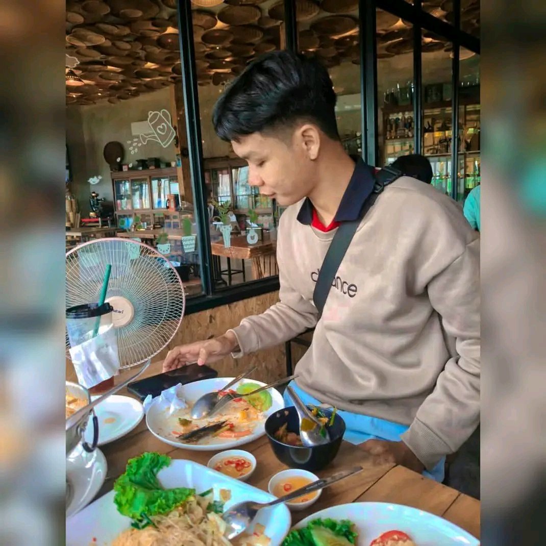 PremJuniorV2's tweet photo. เลืออะไรได้มั้ย ขอแตกในได้หรือป่าว 🤪🥺

#อุบลลับๆ #อุบล #อุบลในเมือง #อุบลหวานมาก #อุบลนัดเย็ด #เขื่องใน #ชายแท้ #ชายเดี่ยว #วาริน #มออู้บู้ https://t.co/q10Bb4SmRJ