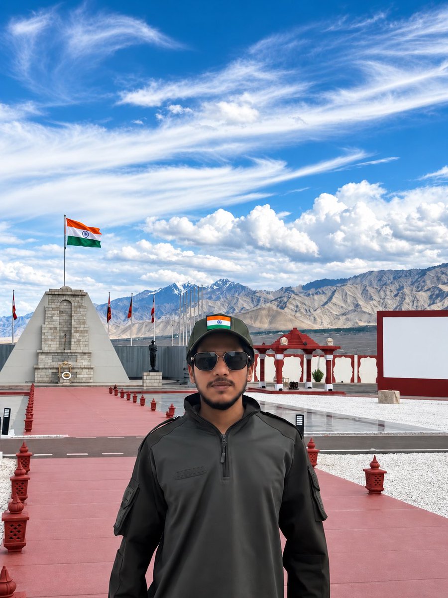 RSS_Khandre's tweet photo. 🇮🇳 This Independence Day, I’m celebrating India not just as a nation, but as a legacy of courage, sacrifice and unwavering spirit.
From the Hall of Fame in Leh, where the sacrifices of our brave soldiers are remembered, to the Shivaji Maharaj statue overlooking Pangong Lake https://t.co/YztdGzlQ4m