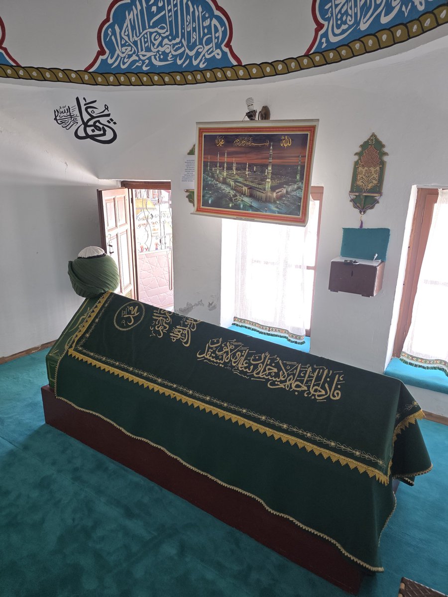 EmirTastann's tweet photo. Debbağ Dede 🇹🇷
Ömer Sikkînî Hz. 🇹🇷

10.08.2026 Göynük/Bolu https://t.co/ggshuJcLGM