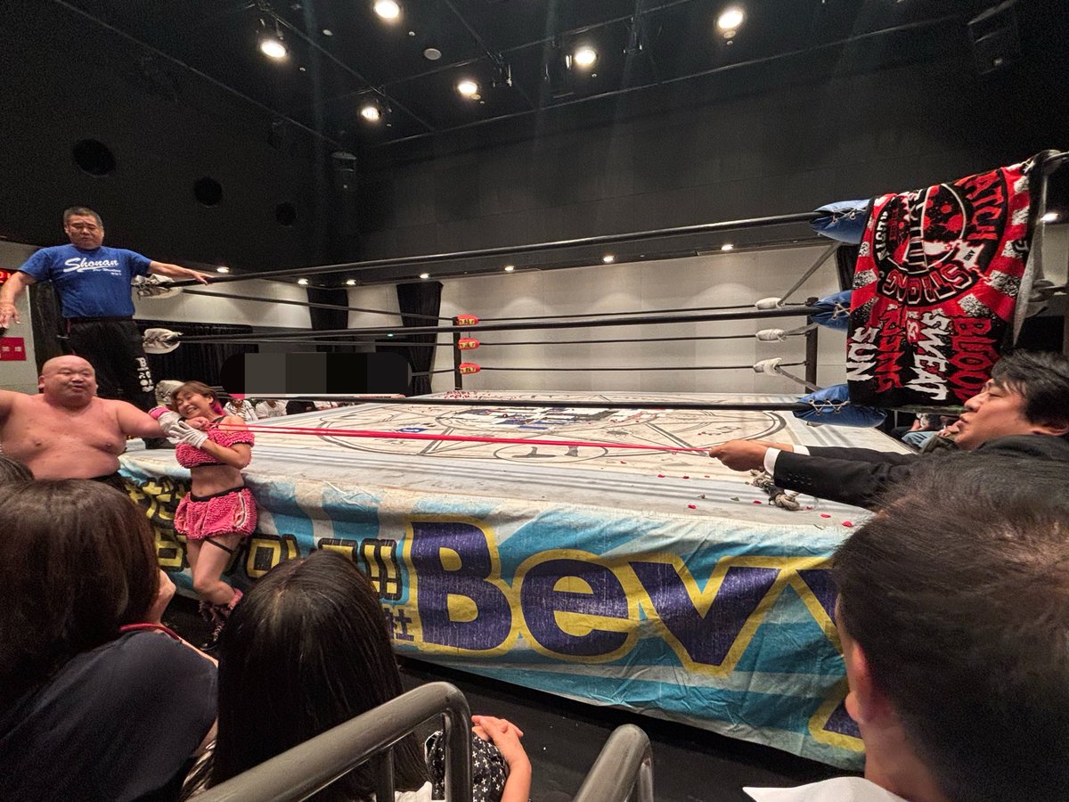 laugh_logic's tweet photo. @pwnotsudoi ゴムパッチンを伸ばしている写真で宜しければ… https://t.co/x4ANcK7dUJ