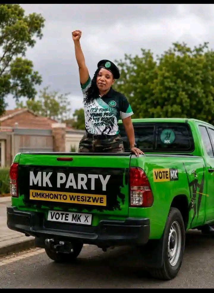 tyengeni1954's tweet photo. Vote MKP..Siyaya ePitoli https://t.co/Lm1EQmxrGW