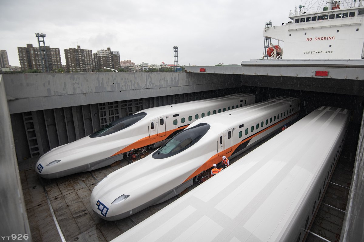ciynxun6's tweet photo. 2026.-8.15
N700ST 第1編成12号車台湾到着！
3日間の航海を経て、N700ST TS01編成12号車が無事高雄港に到着し、安全に陸揚げされました！本当に胸が熱くなる感動の瞬間です！ https://t.co/8PsxZ0eX78