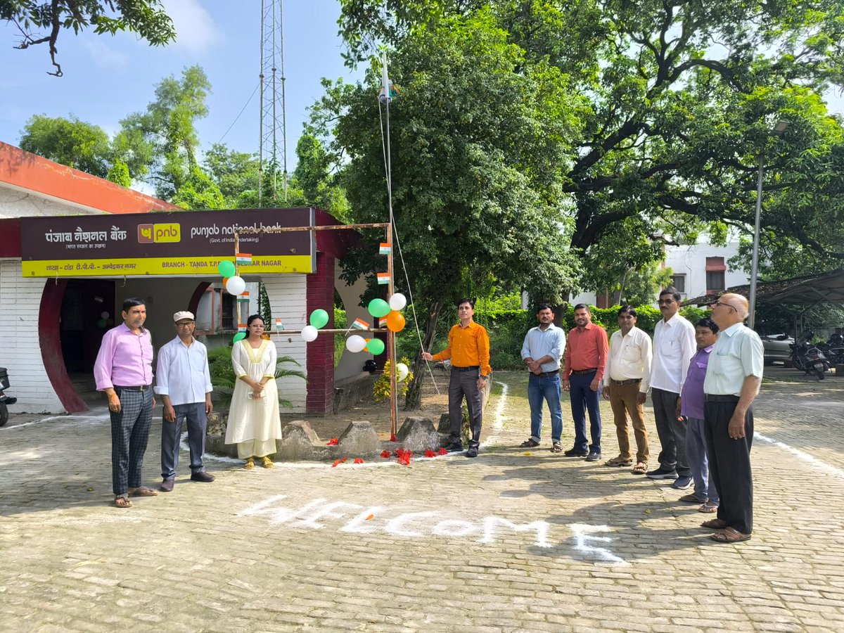 CSCUttarPradesh's tweet photo. हर गाँव की डिजिटल उड़ान, CSC के साथ नया हिंदुस्तान।
@CSCegov_ @CSCUttarPradesh @rkmishra011 @AjayPrakashCho3 #CSCUPWithTiranga #CSCUPJaiHind #HarGharTiranga #हरघरतिरंगा  #CSC #CSCUP #IndependenceDay #स्वतंत्रतादिवस #Tiranga #AzadiKaAmritMahotsav https://t.co/a96oqoYmw1