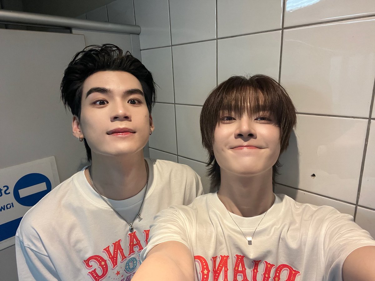 ottoottoo_'s tweet photo. รายงานตัวงับบบบบ
#DuangGoRoundConcert https://t.co/6P4X57aAuB