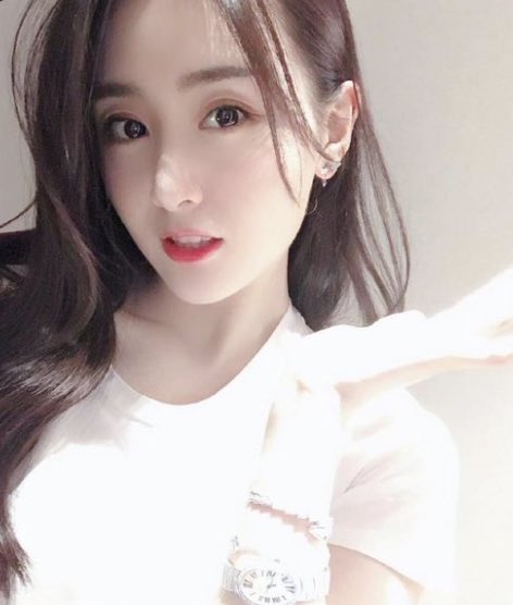 PengchengUncle's tweet photo. 阳江市阳东区高性价比可舌吻反差美女:点点600一次,1500夜 https://t.co/jJ0fFC2nn1