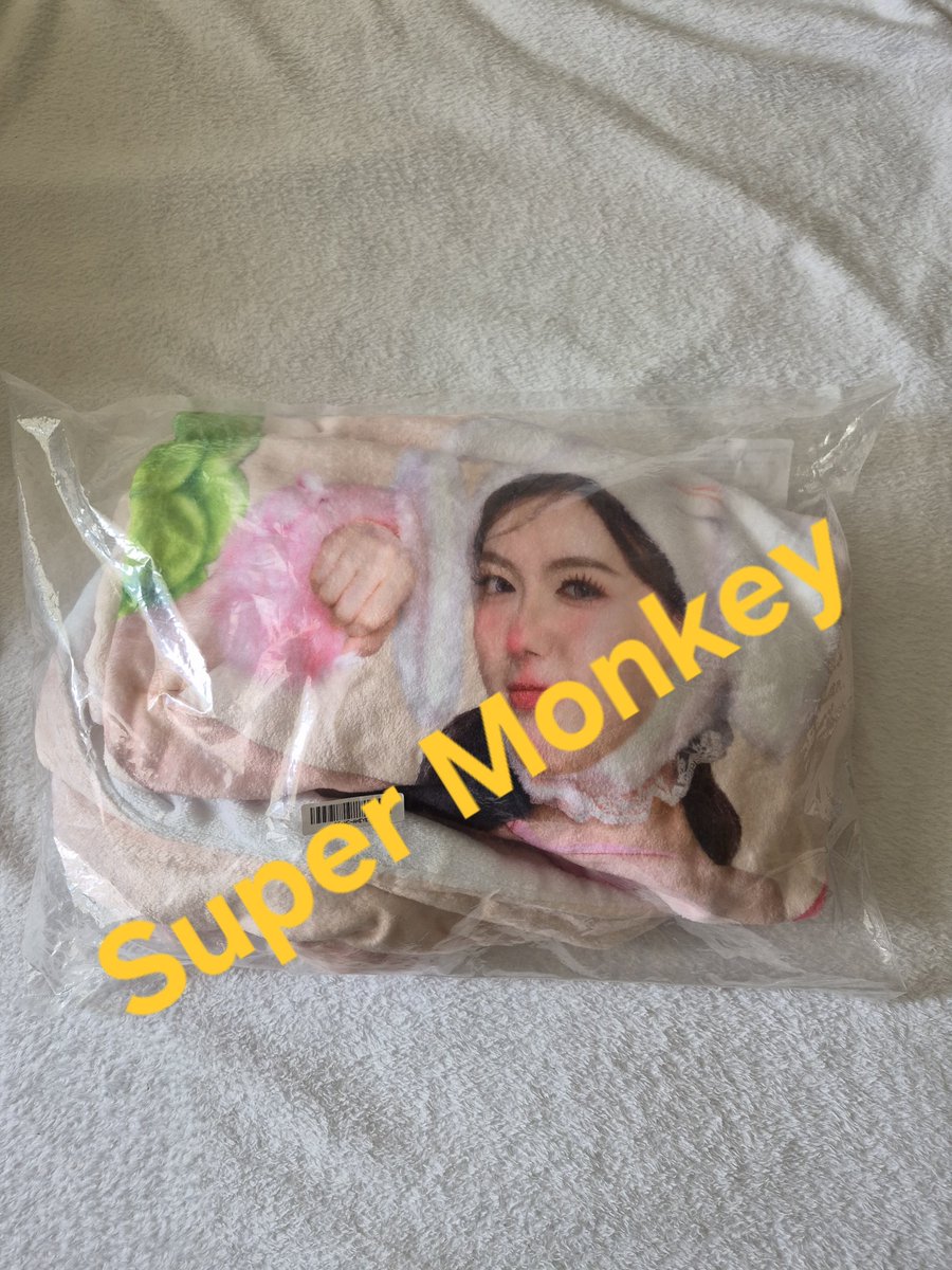 MonkeySuperrrrr's tweet photo. ปล่อยผ้าห่มน้องอ๊ะ 550 รวมส่งค่ะ DM ได้เลยนะคะ

#SUNSUx4EVE #ตลาดนัดSUNSU #ตลาดนัด4EVE https://t.co/PtoXPECJbL
