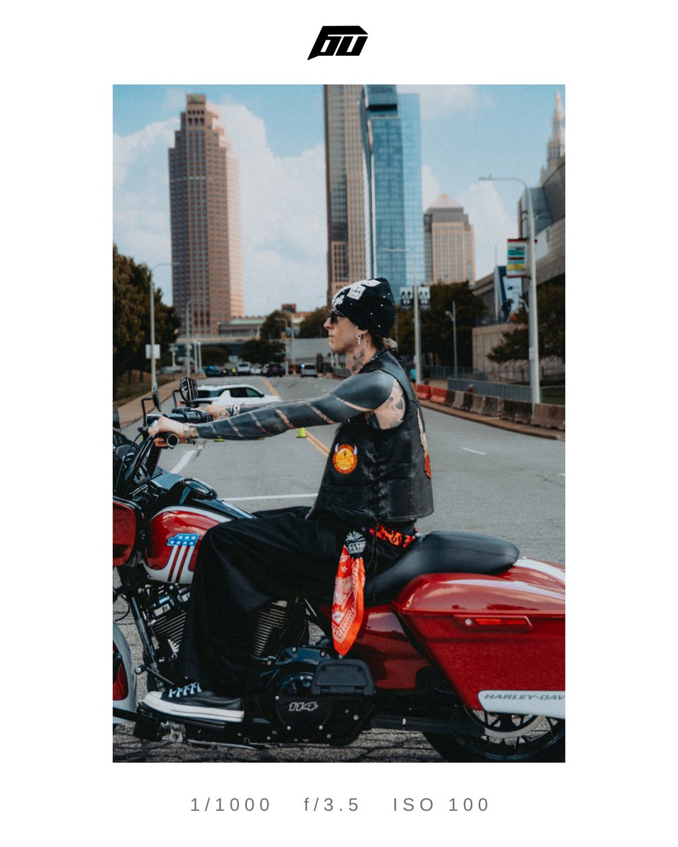 utlakb's tweet photo. Last week shenanigans @machinegunkelly https://t.co/KmPaup9nEb
