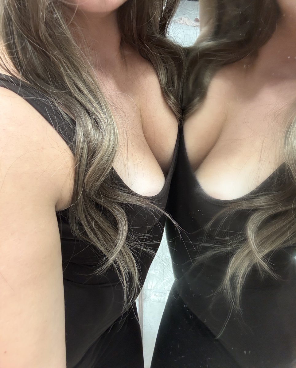LenaNezhina's tweet photo. Vous aimez la vue ? 
#sexy #model https://t.co/z26131CvvO