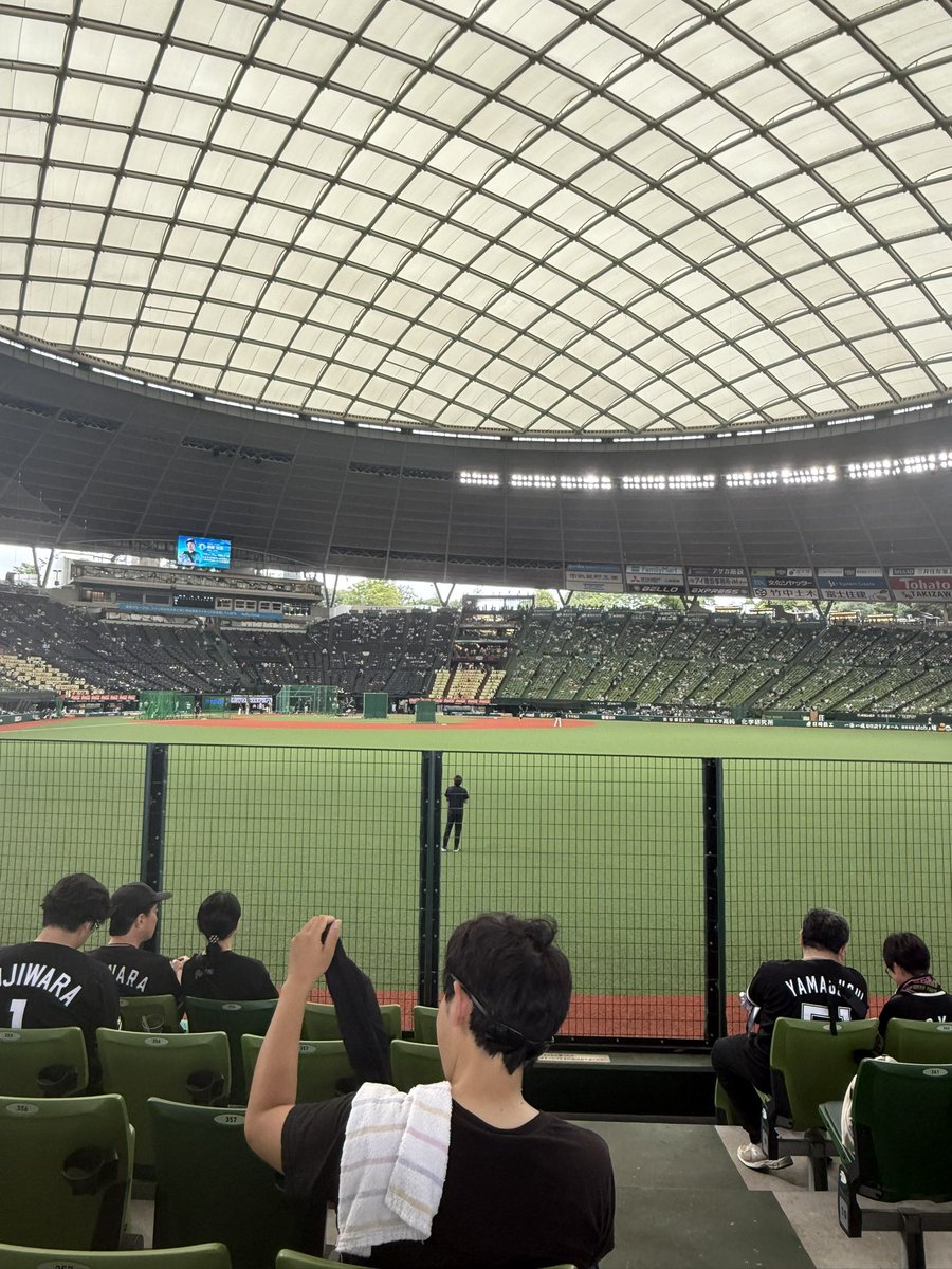 dekaoofficial's tweet photo. 4連勤最終日です。
今日はJAFスペシャルデーらしく熊本支部所属のナカオマヒロさんが子宮式に来られるそうです。 https://t.co/b7WcGkYka0