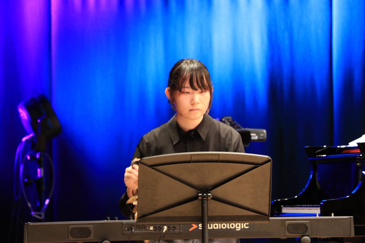 ybbjc_official's tweet photo. #YBBJC #ヤマノ 1日目
演奏バンドの様子をご紹介！

金沢大学 Modern Jazz Society https://t.co/HcFy7pLh2j
