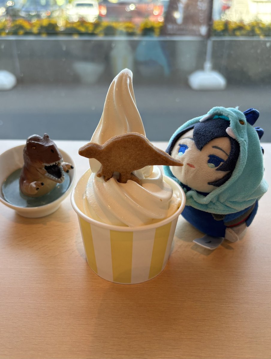 uzusio57's tweet photo. モチチカサウルスと恐竜博物館に行ってきました🦕 https://t.co/Yh3b77LZij