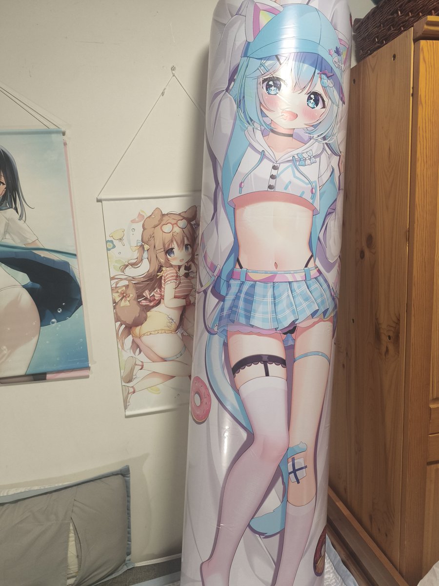 miku38339485's tweet photo. 😋😋 https://t.co/qRVGwEB1x8