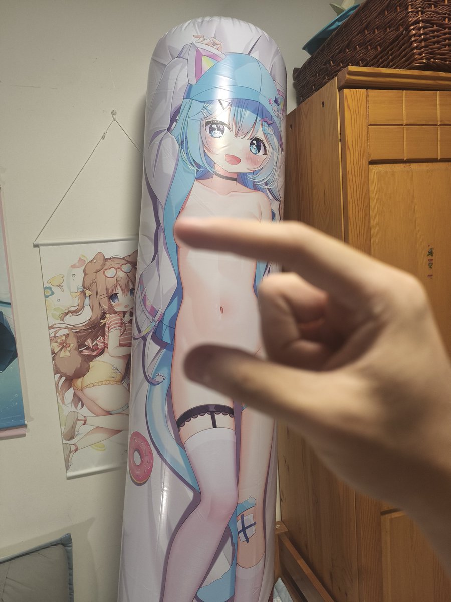 miku38339485's tweet photo. 😋😋 https://t.co/qRVGwEB1x8