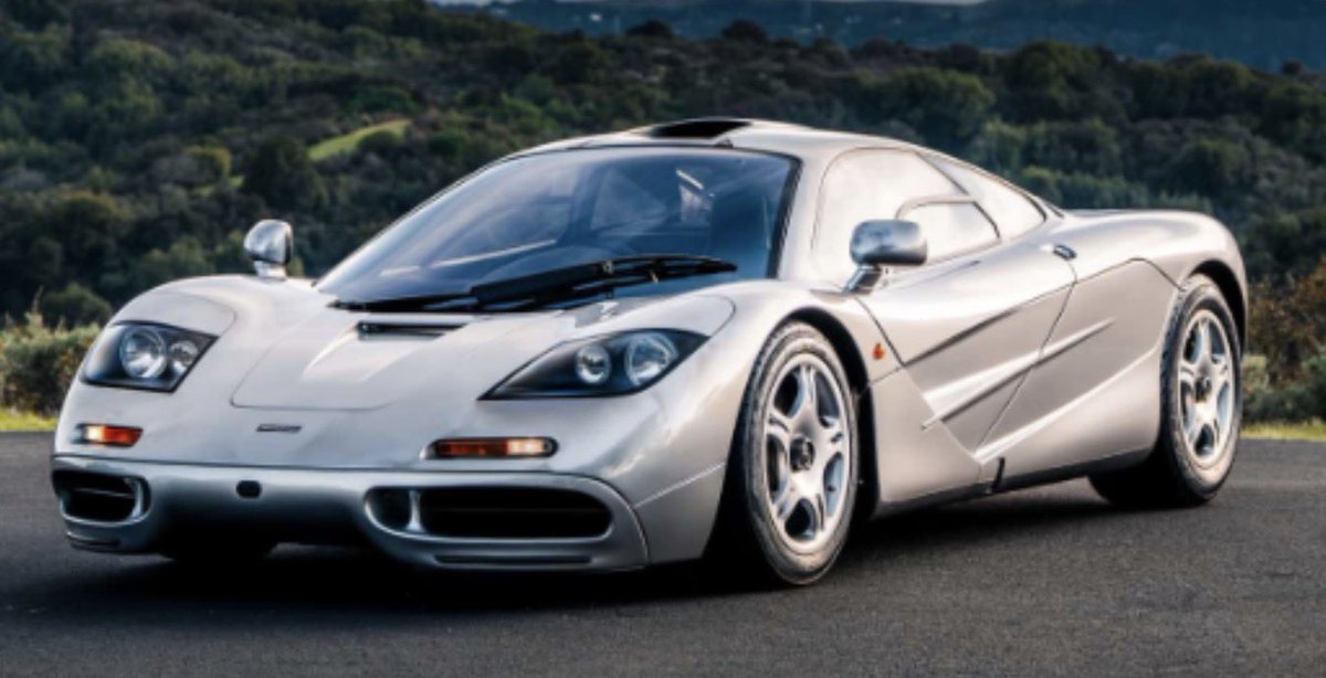 sgraphics8's tweet photo. @BBC_TopGear @PlanetGMA 

This thing needs to absolutely go or it's shape made to fit the original! The dynamic elegance of the side of the original is the thing that made it magical. https://t.co/HKFuSc1HuE