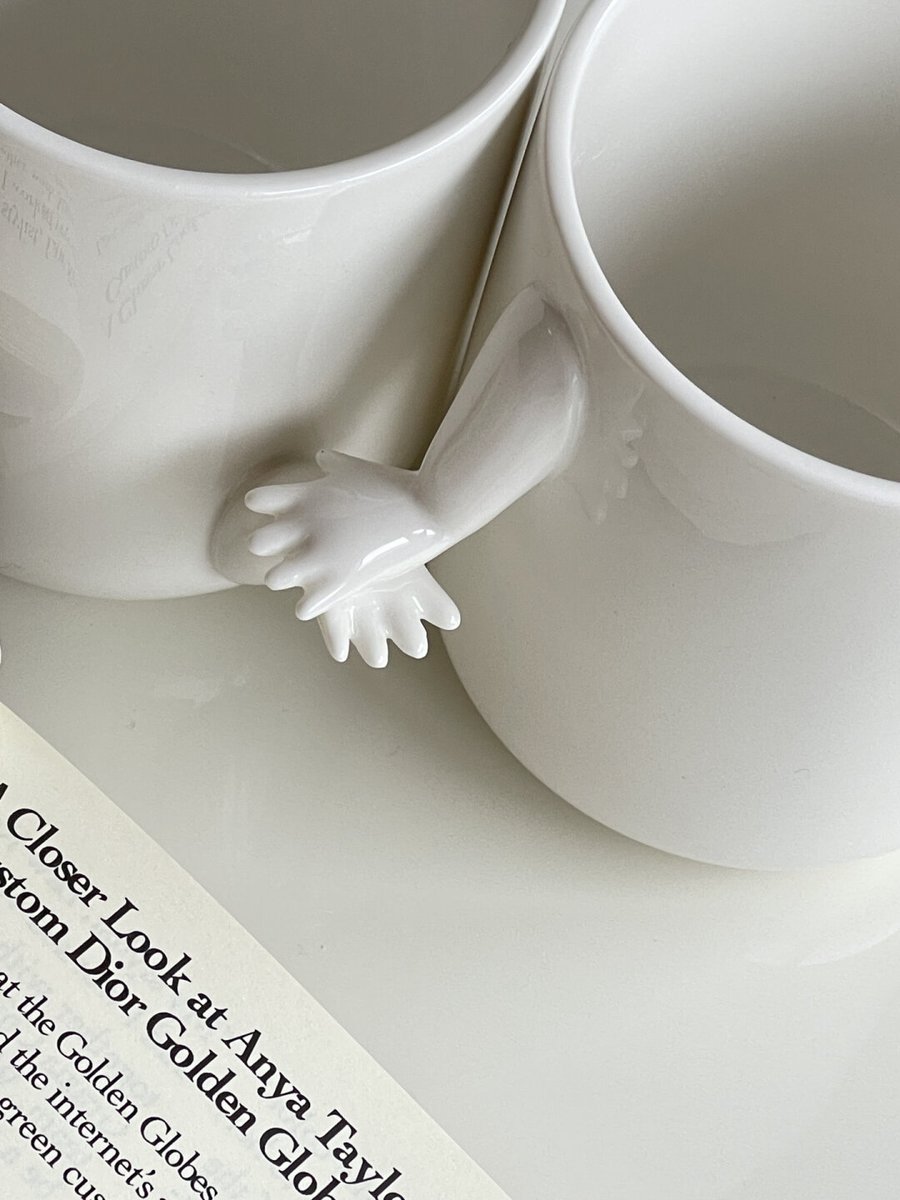 WluiBright's tweet photo. Just finished this hand-thrown ceramic mug, perfect for morning coffee  Each glaze drip is unique—love how handmade pieces tell a little story! #HandmadeCeramics #CraftLove https://t.co/ddw5QA9FfF