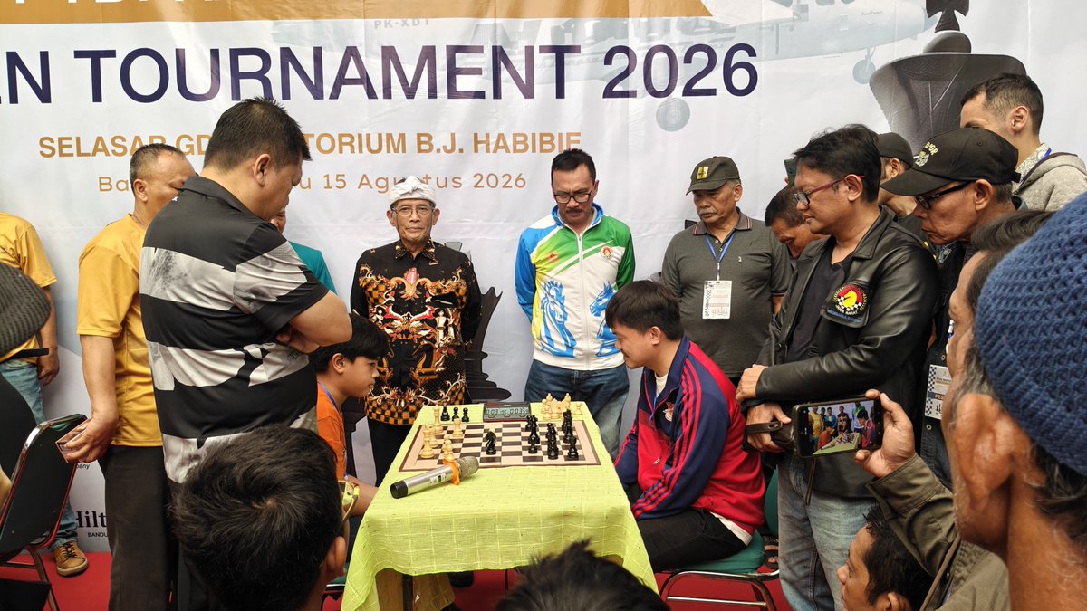 officialptdi's tweet photo. Menyemarakkan HUT ke-50 bertema “Golden Legacy, Global Horizon”, PTDI menggelar Piala Dirgantara 2026 yang menghadirkan beragam turnamen olahraga pada 15 Agustus 2026. 
Baca Selengkapnya [ https://t.co/R8edG8UdkM ] https://t.co/sHPk974tww