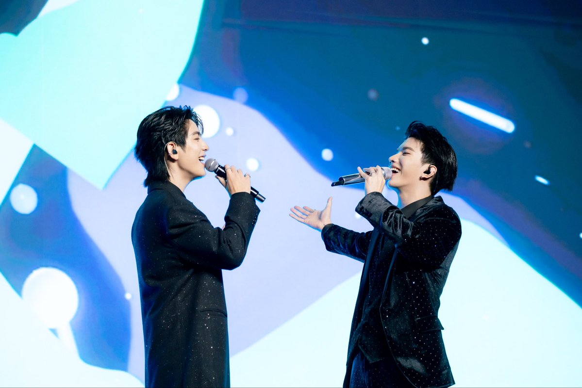Weirdo101Series's tweet photo. ขอบคุณทุกคนที่มาร่วมรับชมซีรีส์ตอนแรกไปพร้อมกันกับนักแสดงใน "WEIRDO-101 The First Gravity" นะครับ 💞
#WEIRDO101SeriesEP1

“WEIRDO-101 แรงโน้มถ่วงระหว่างเรา” 💫
ทุกวันศุกร์ เวลา 20:30 น. ทางช่อง one31
และทางแอปพลิเคชั่น TrueVisions NOW เท่านั้น
#GMMTV https://t.co/J0rGSWwrnq