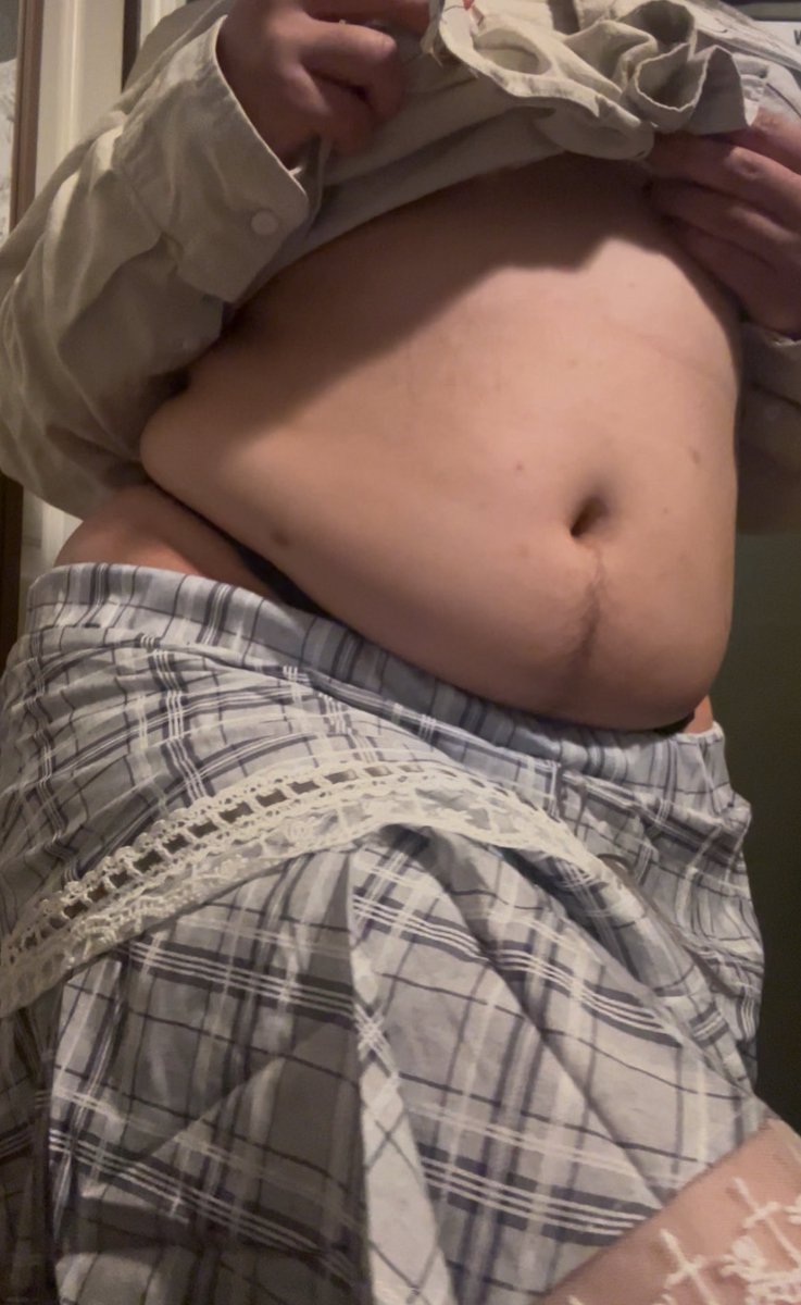 tummypup's tweet photo. Saw someone else take tummy pics with a thong… Did I do this right..? https://t.co/tjmUf9avgx